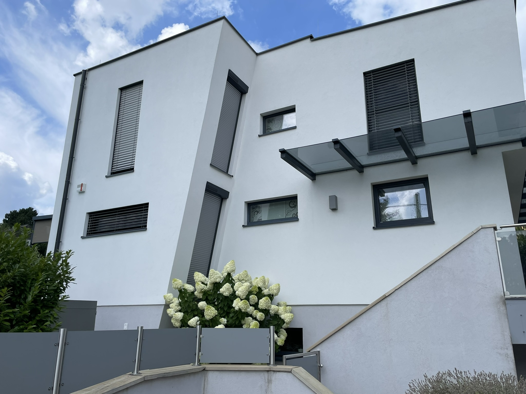 Rollladen mit Solar-Antrieb, Solar